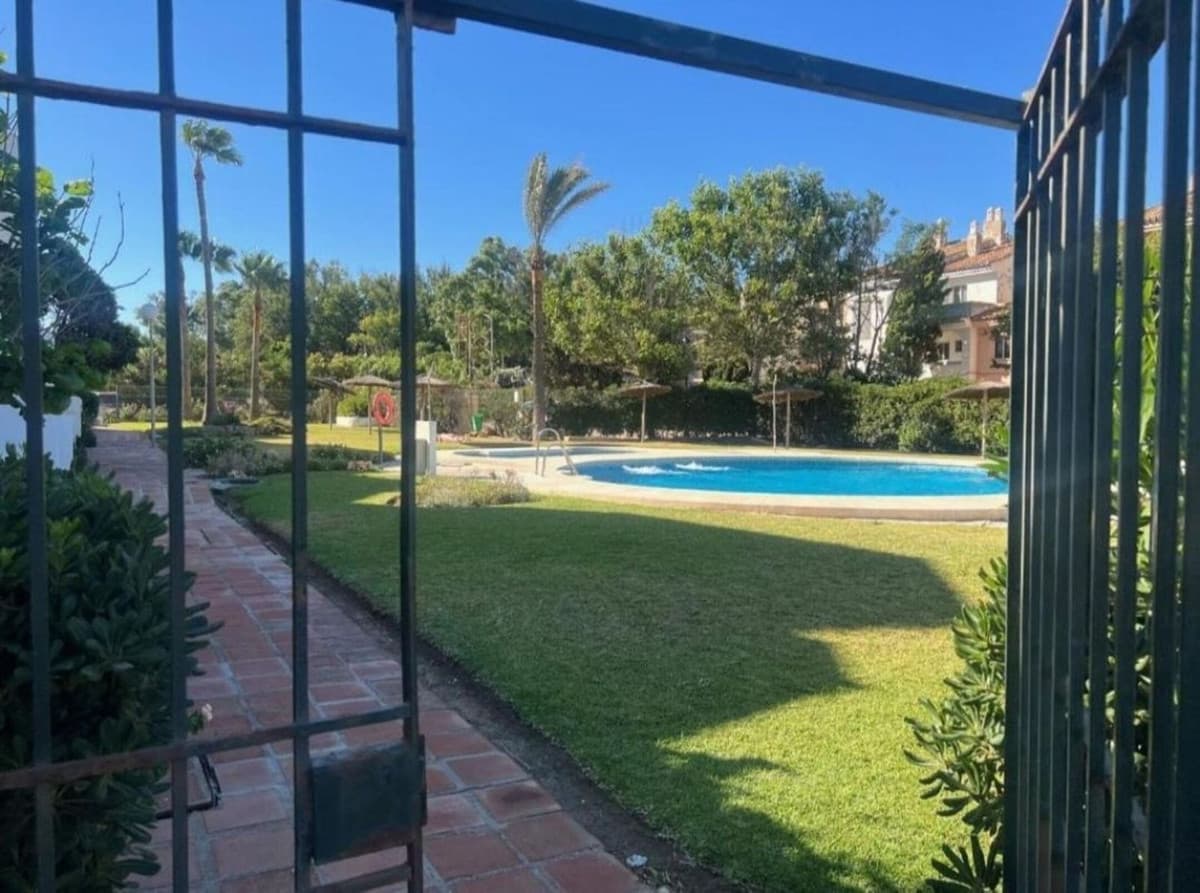 Townhouse in Casares Playa — photo 4 of 10