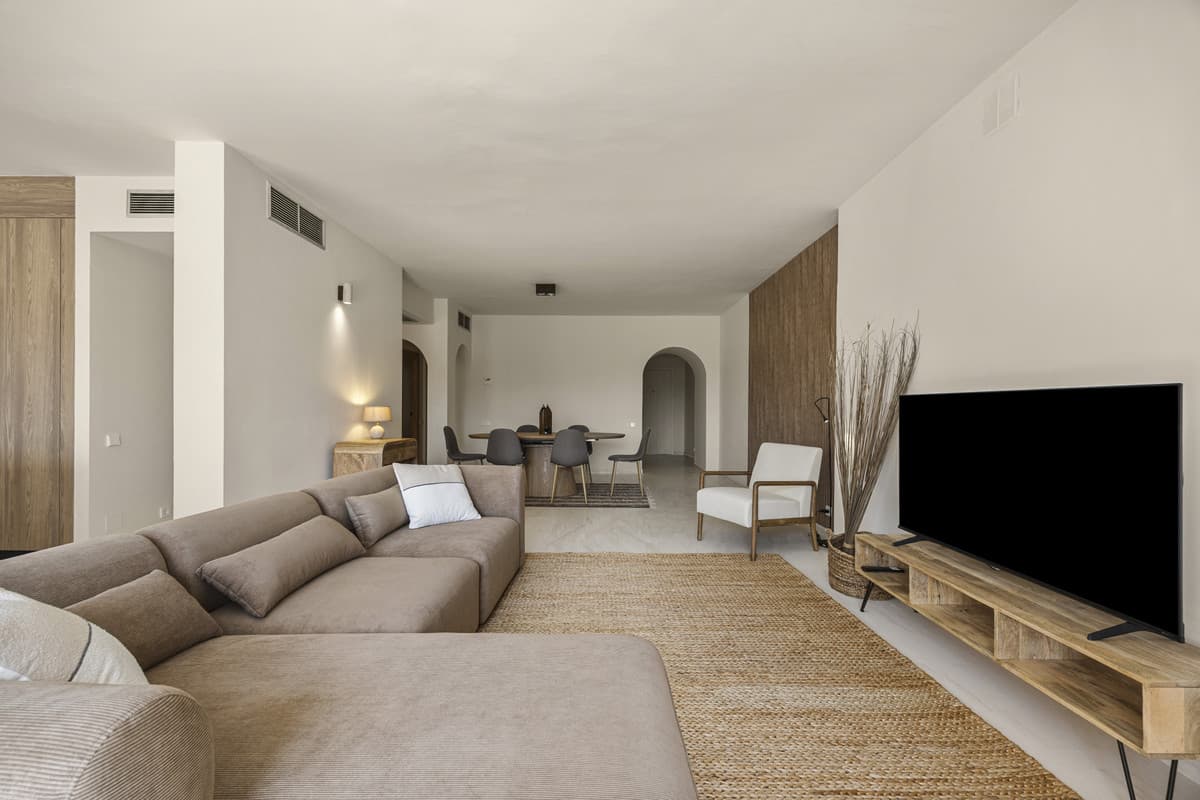 Penthouse Duplex in Estepona — photo 9 of 10