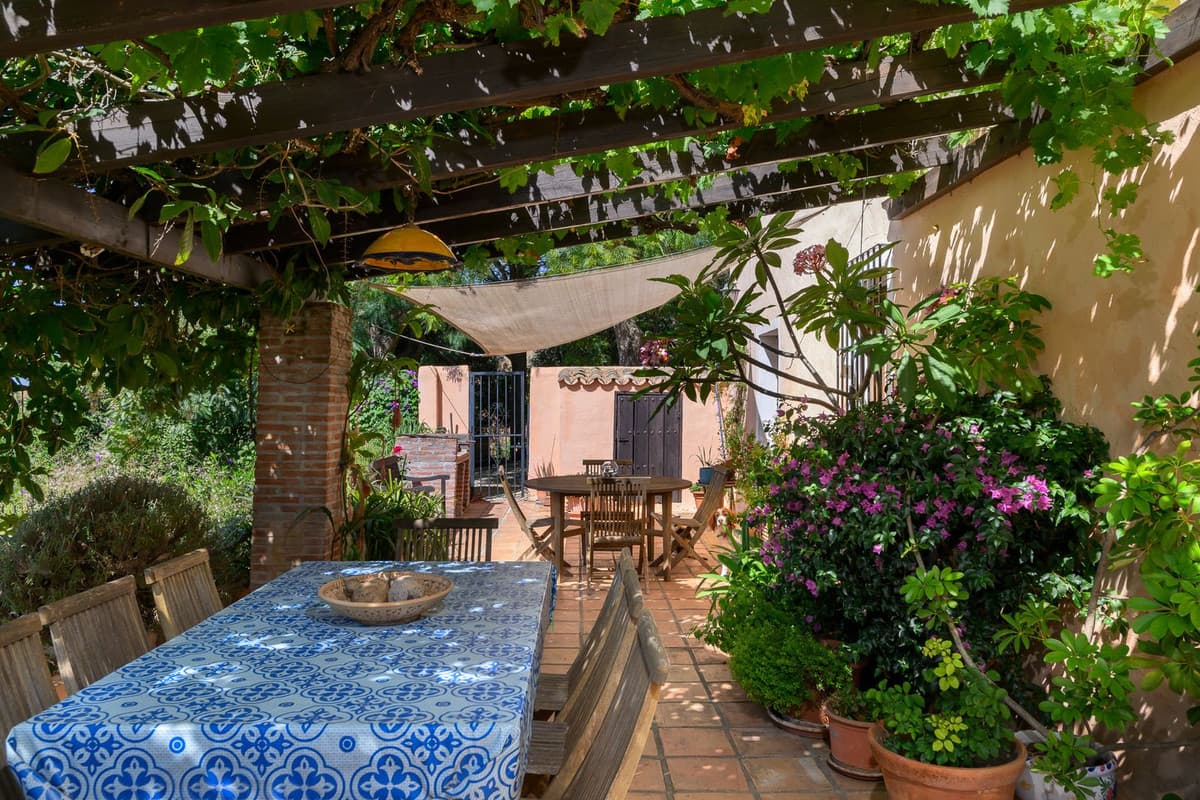 Detached Villa in Estepona — photo 4 of 10