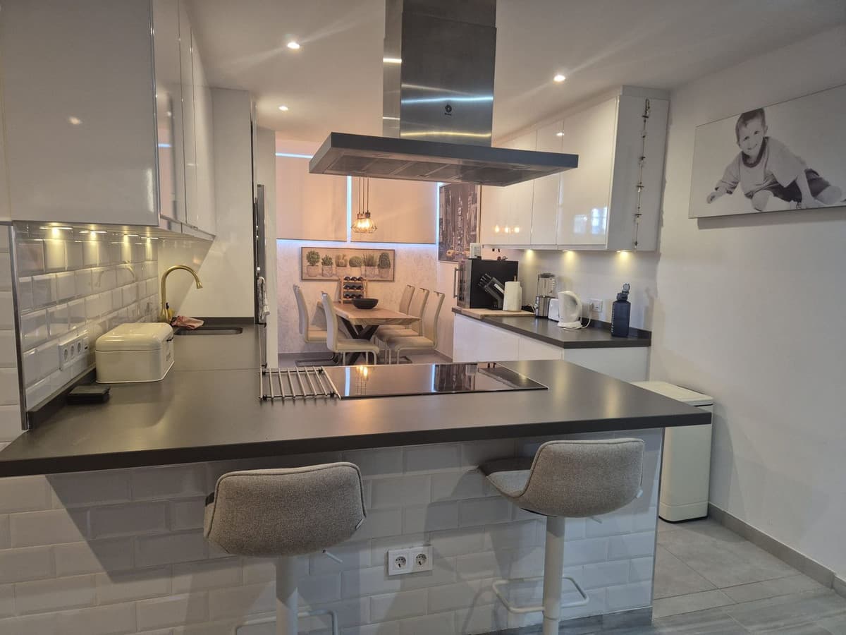 Duplex in Los Pacos — photo 1 of 10
