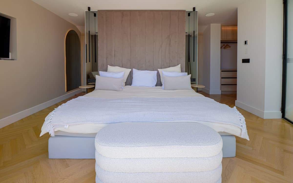 Penthouse Duplex in Monte Halcones — photo 6 of 10