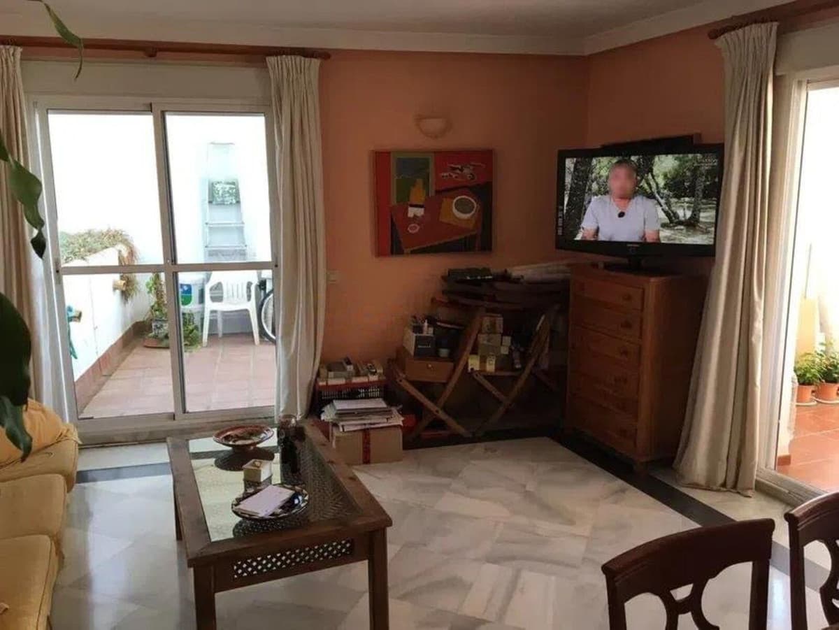 Penthouse Duplex in Nueva Andalucía — photo 3 of 10