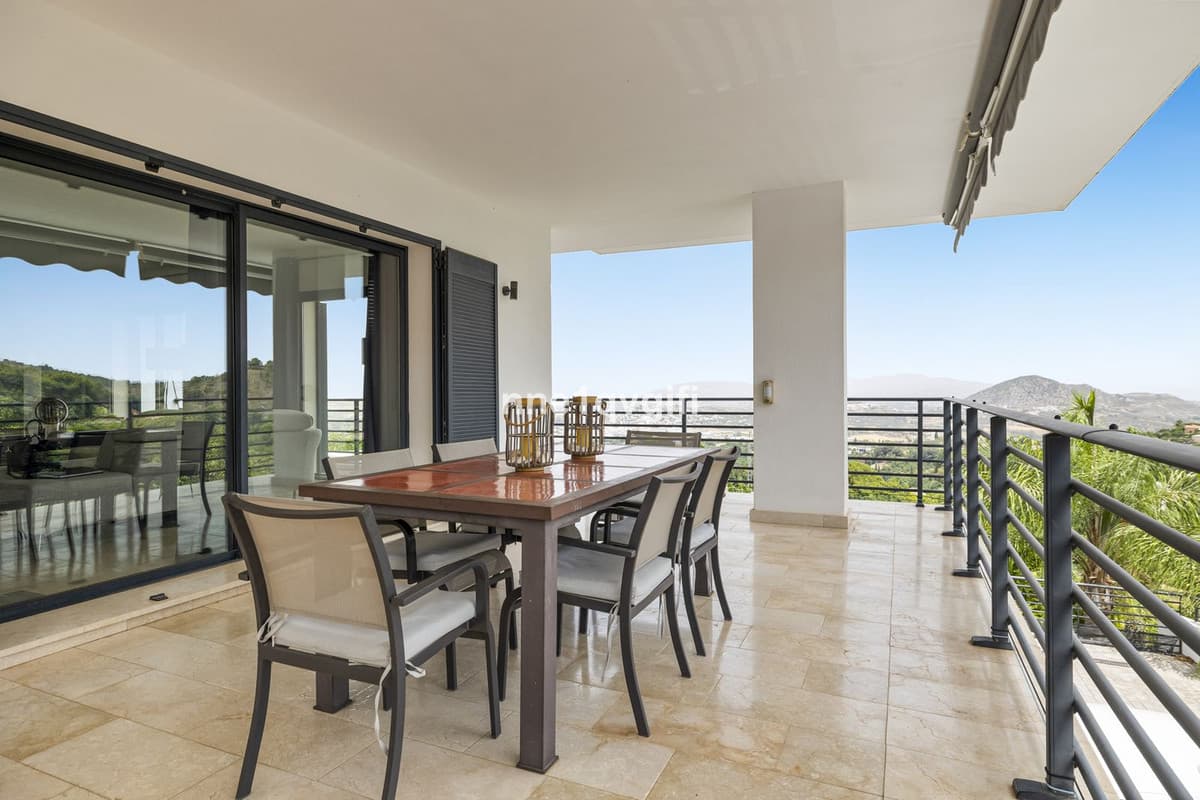 Detached Villa in Coín — photo 9 of 10