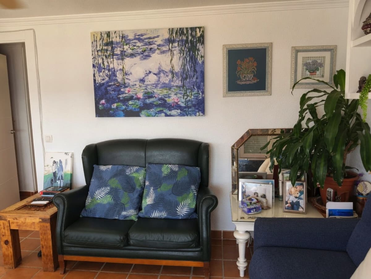 Middle Floor Apartment in Torreguadiaro — photo 6 of 10