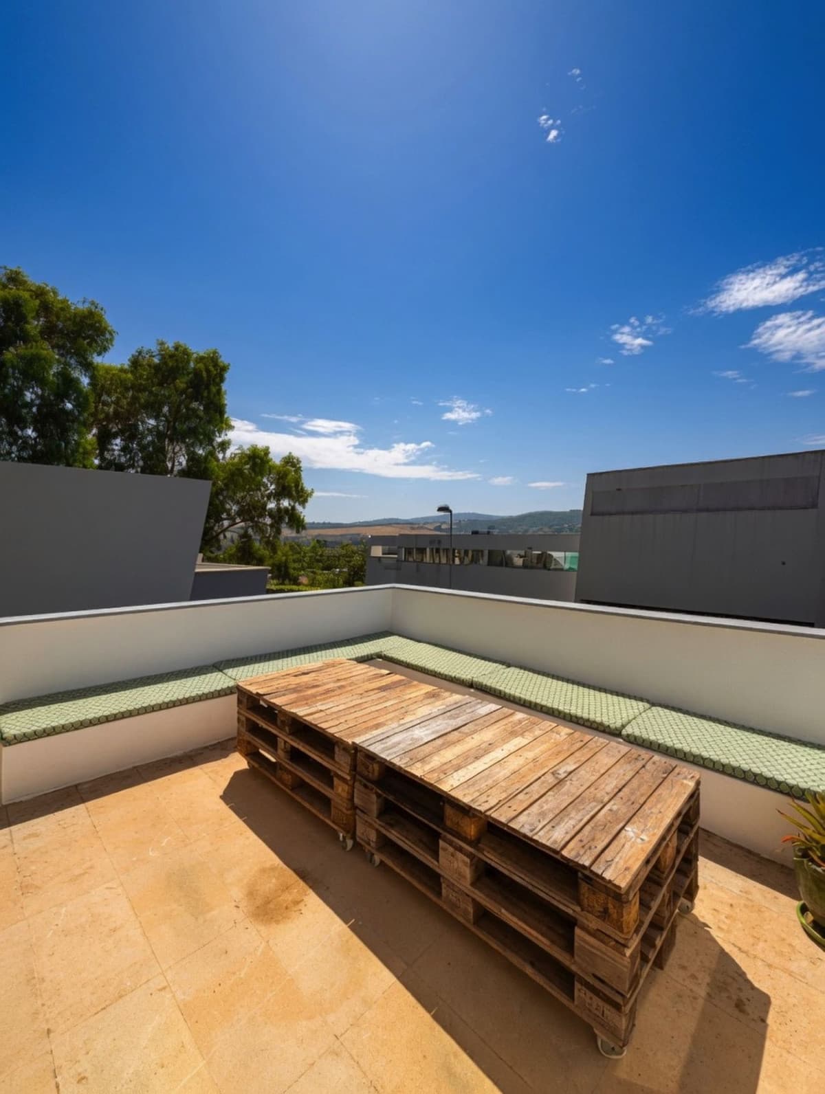 Semi-Detached House in San Enrique — photo 8 of 10