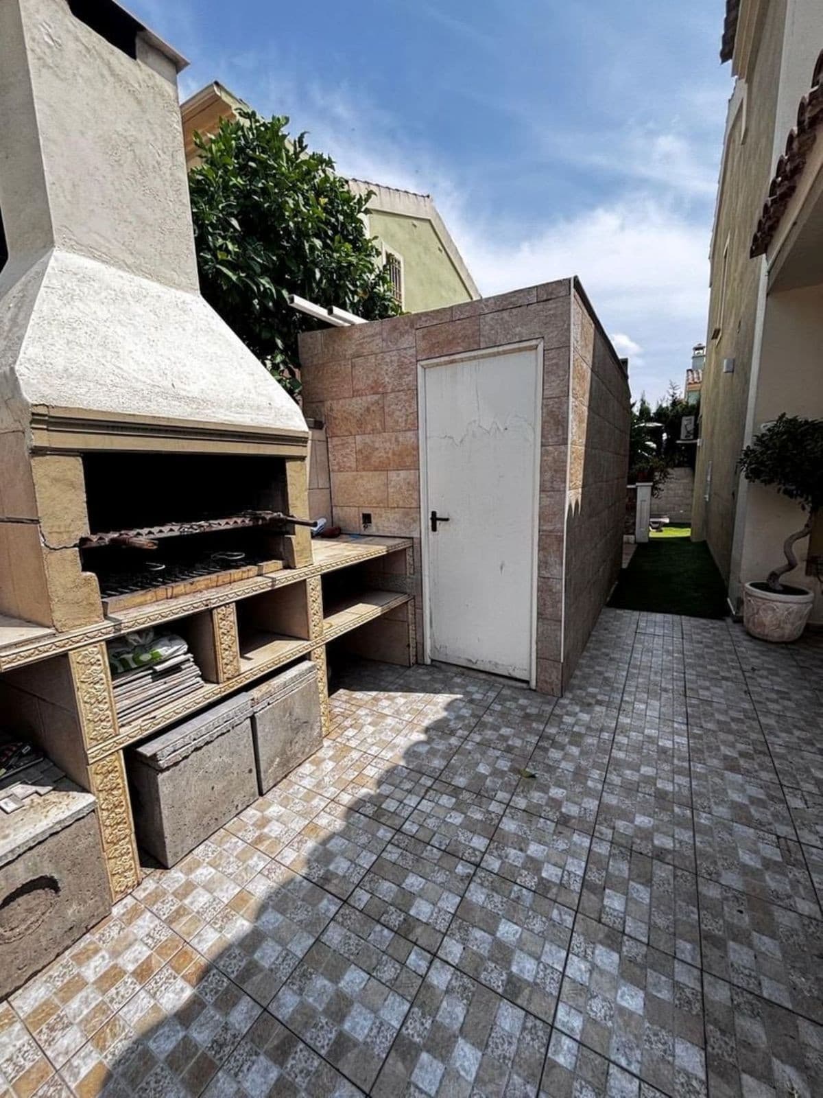 Townhouse in Campanillas — photo 2 of 10
