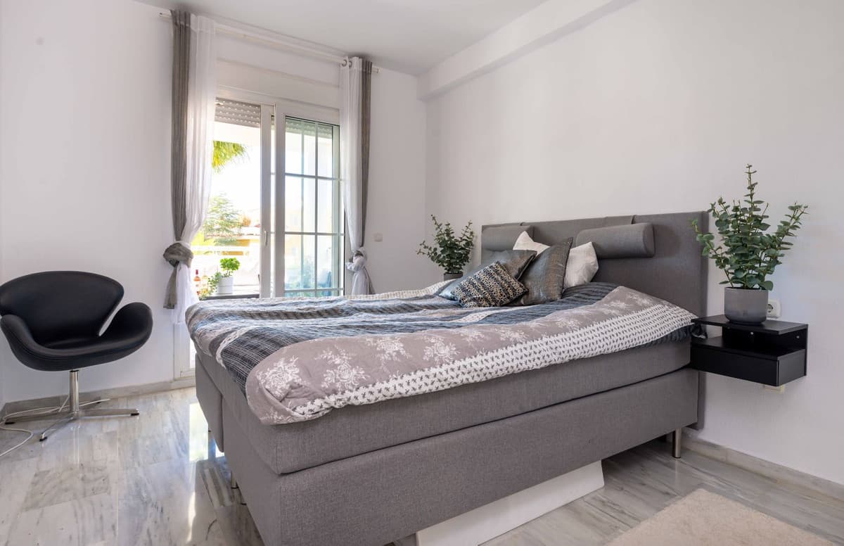 Ground Floor Apartment in Cabopino — photo 10 of 10