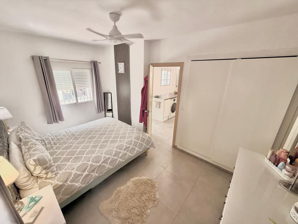 Detached Villa in Benalmadena — photo 3 of 10