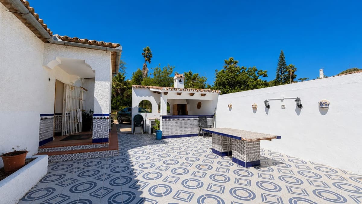 Detached Villa in Estepona — photo 7 of 10
