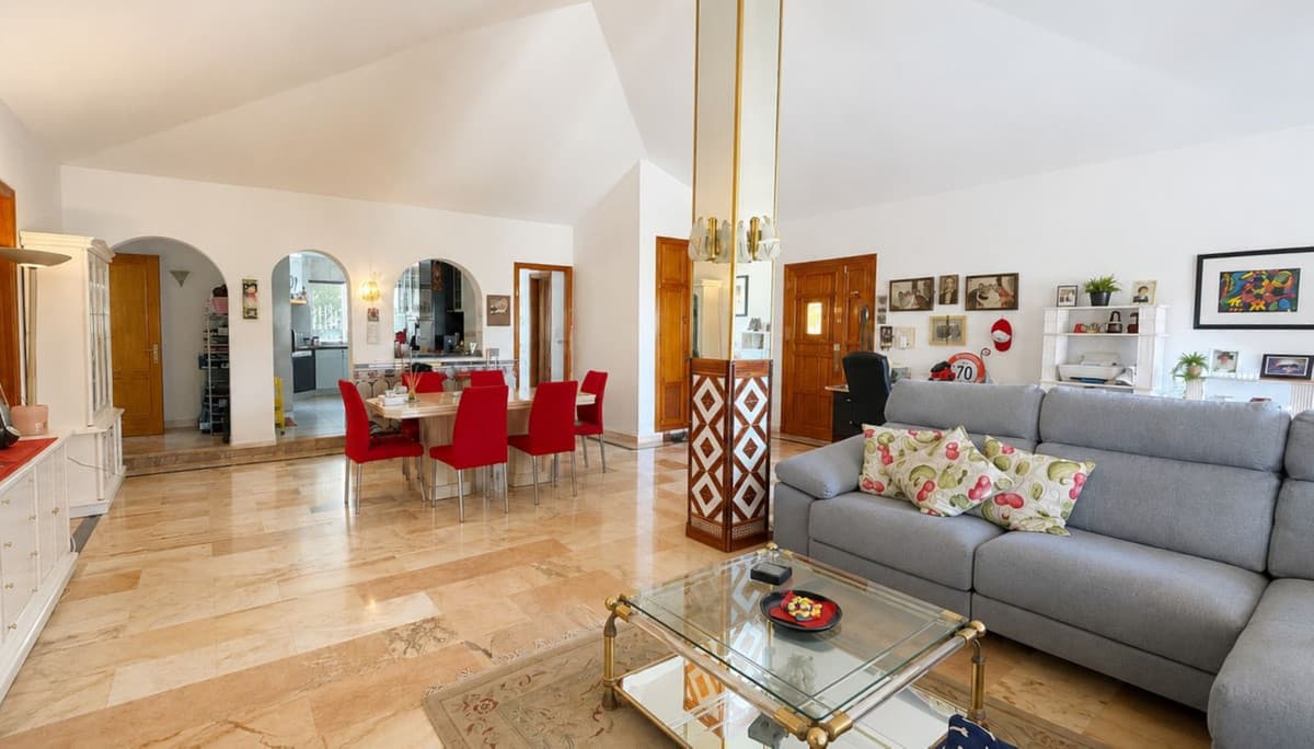 Detached Villa in Estepona — photo 8 of 10