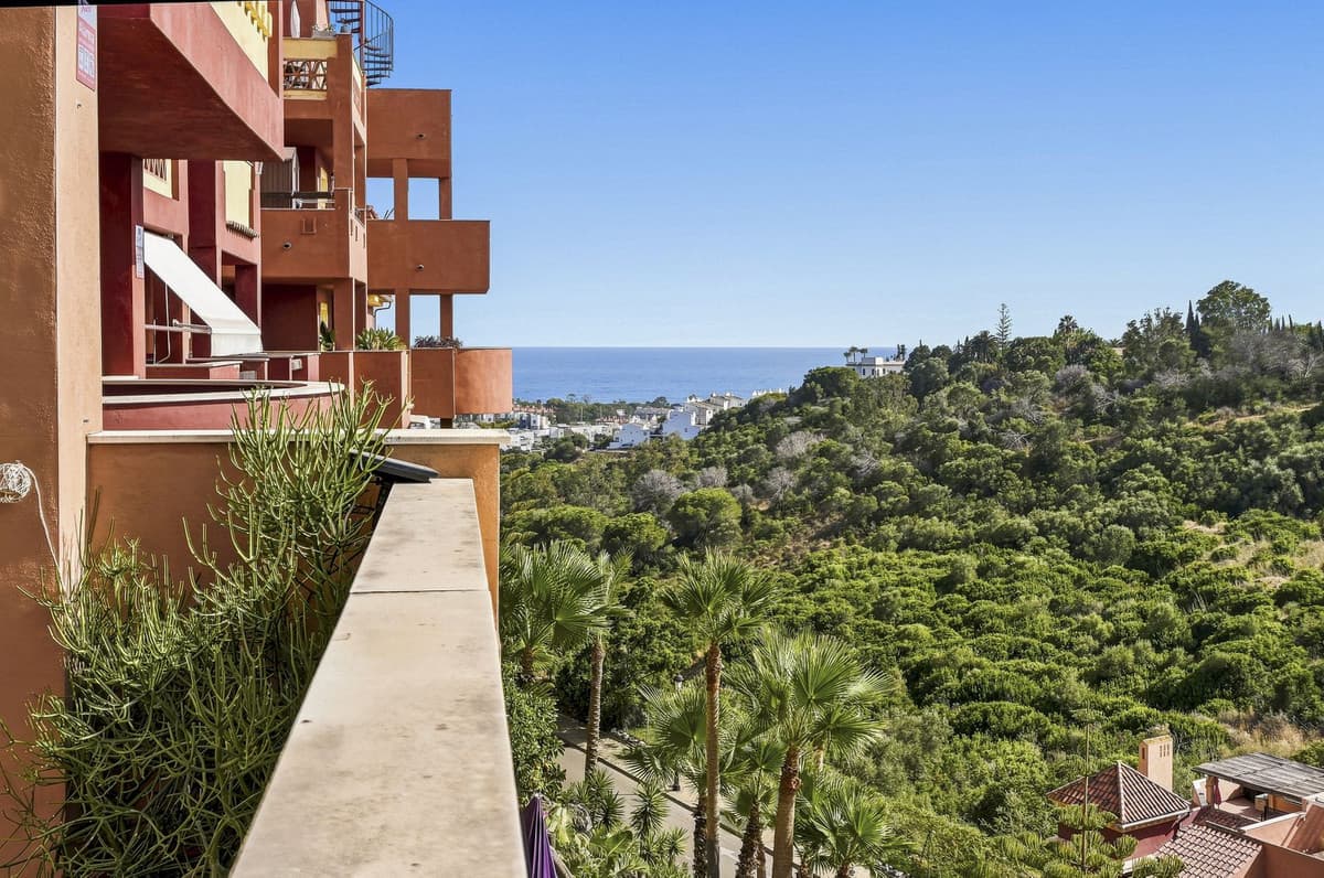 Middle Floor Apartment in Reserva de Marbella