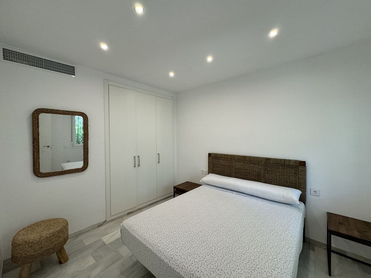 Ground Floor Apartment in The Golden Mile — photo 6 of 10
