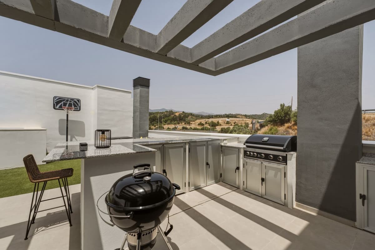 Penthouse in Estepona — photo 8 of 10