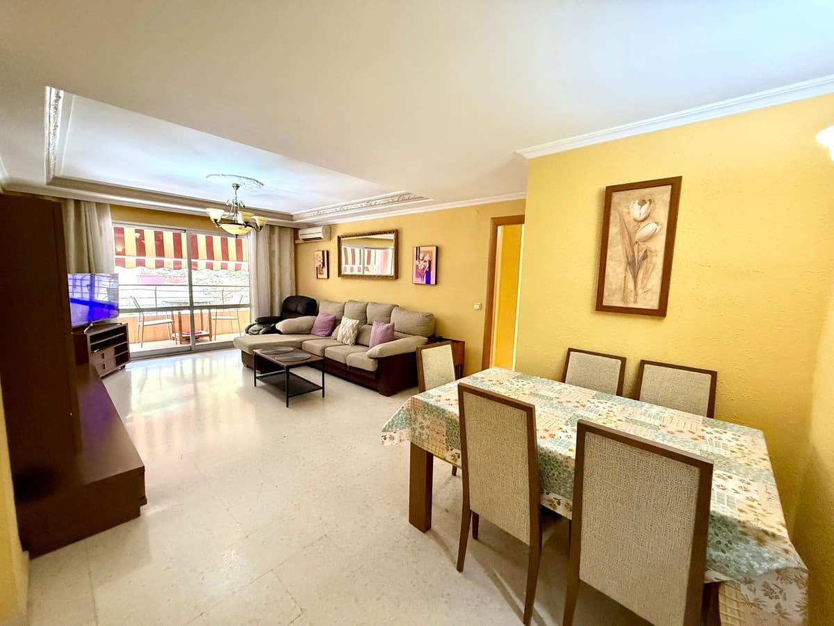 Middle Floor Apartment in Fuengirola — photo 2 of 10