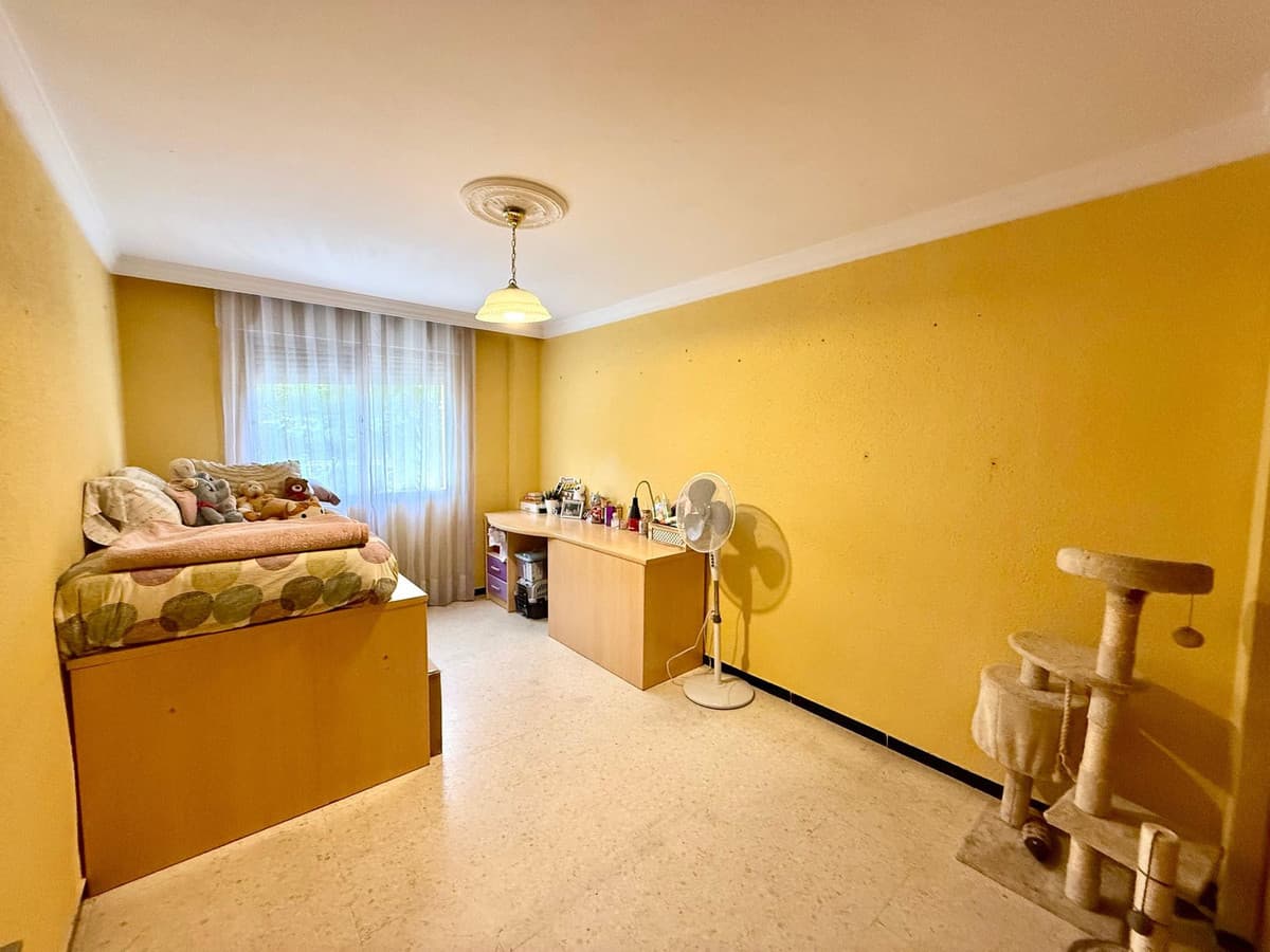 Middle Floor Apartment in Fuengirola — photo 5 of 10