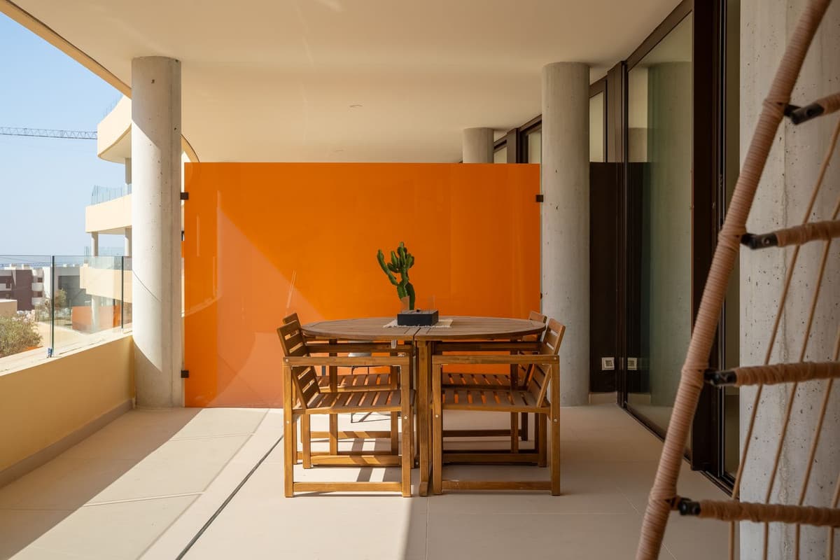 Middle Floor Apartment in Higueron — photo 10 of 10