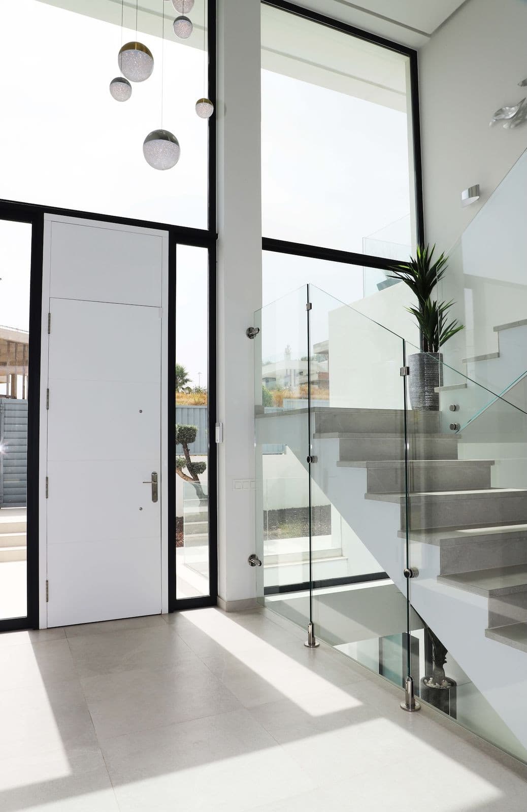 Detached Villa in New Golden Mile — photo 5 of 10