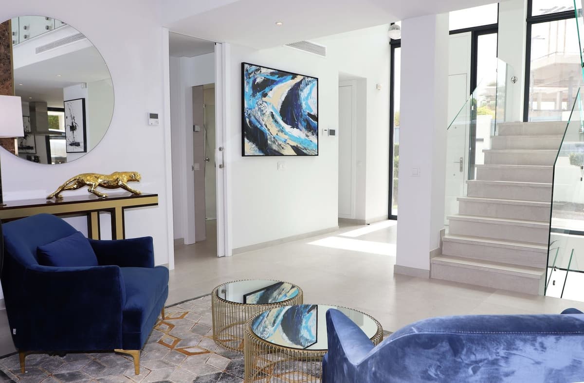 Detached Villa in New Golden Mile — photo 6 of 10