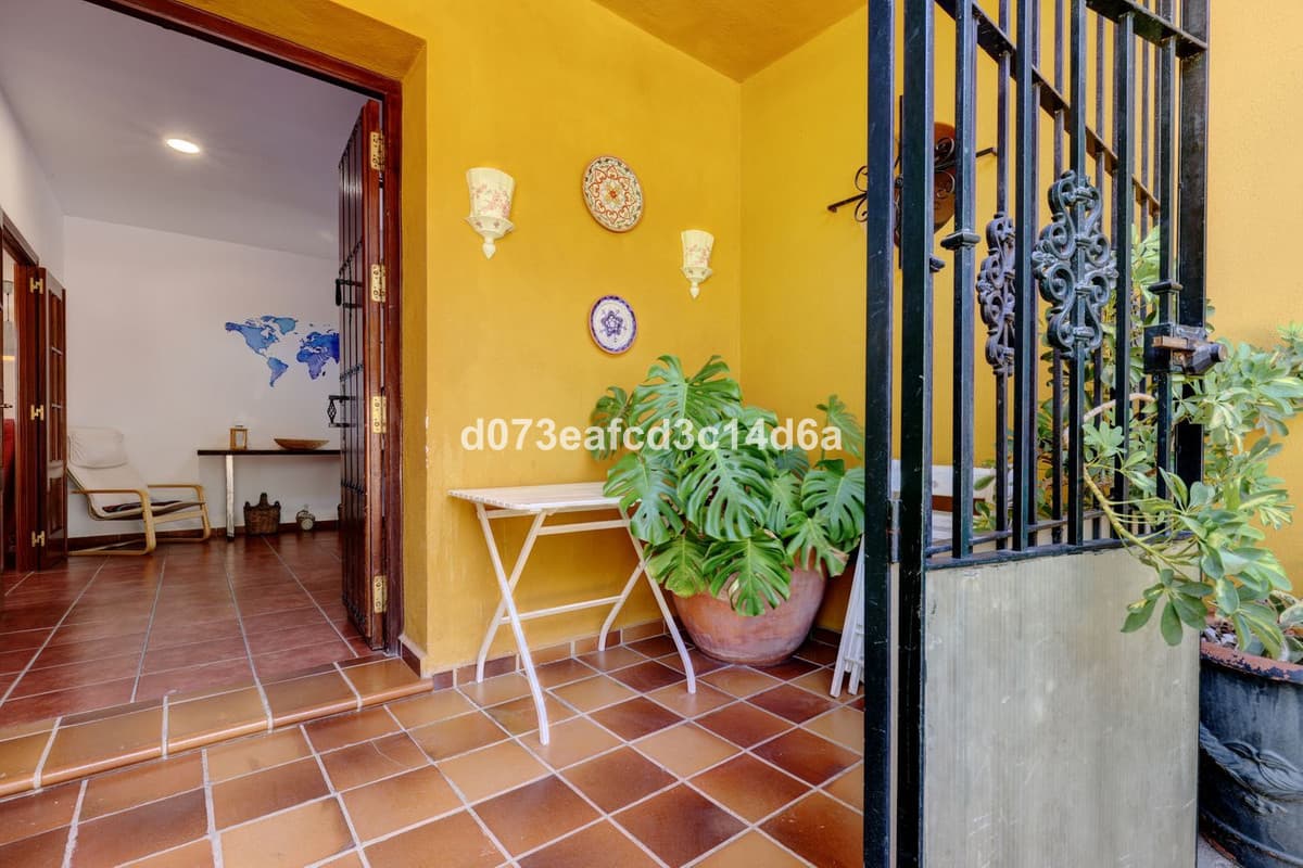 Detached Villa in Ronda — photo 10 of 10