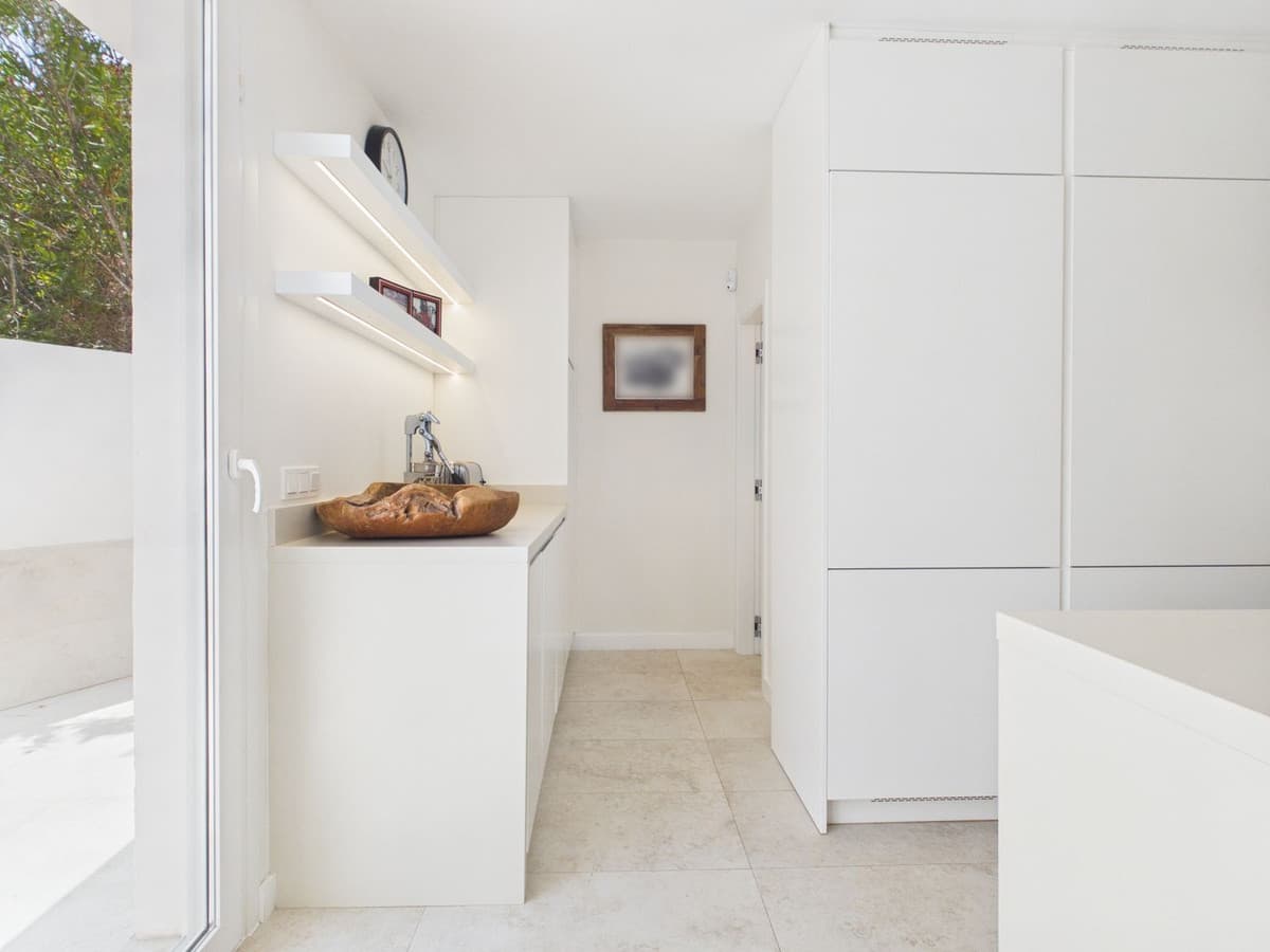 Semi-Detached House in Istán — photo 10 of 10