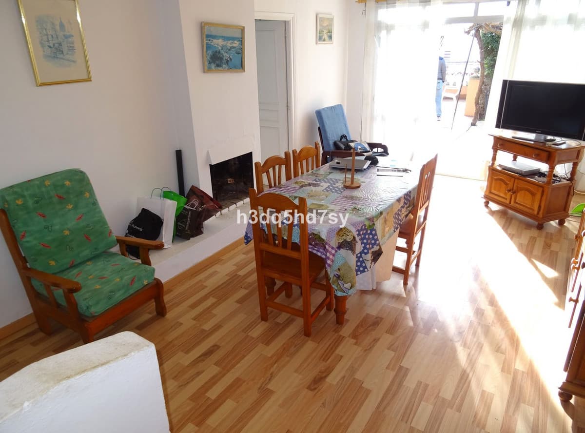 Detached Villa in Calypso — photo 5 of 10
