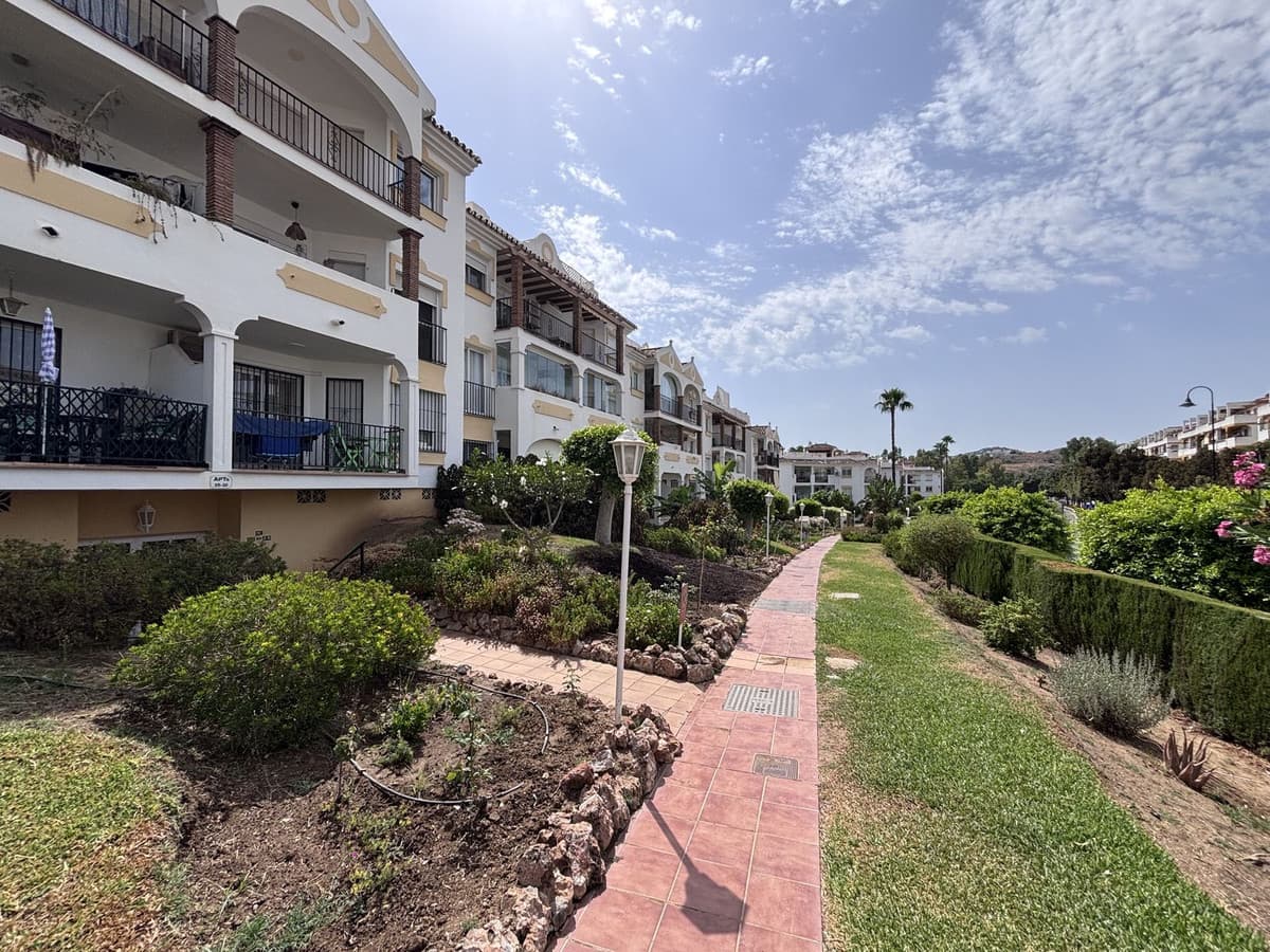 Penthouse in Mijas Golf — photo 1 of 10