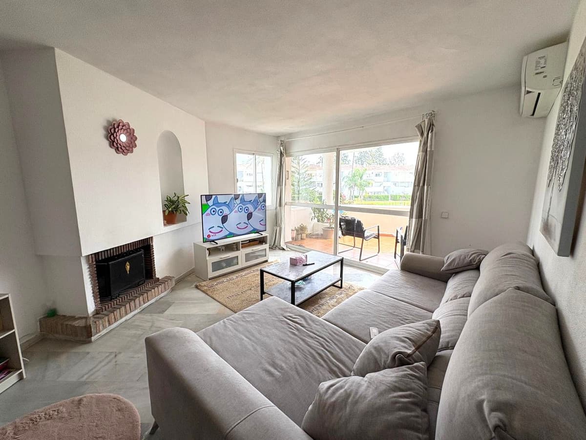 Middle Floor Apartment in Mijas Golf — photo 10 of 10