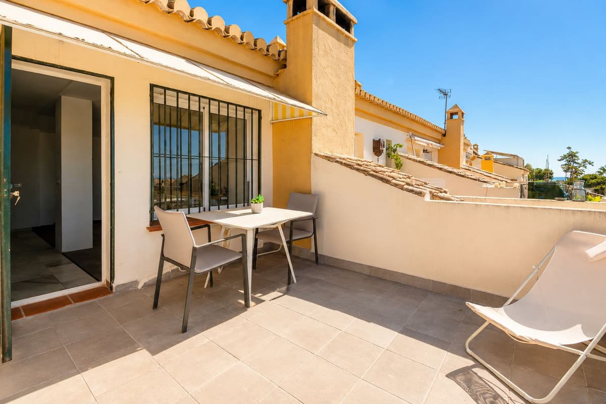 Townhouse in Costabella — photo 4 of 10