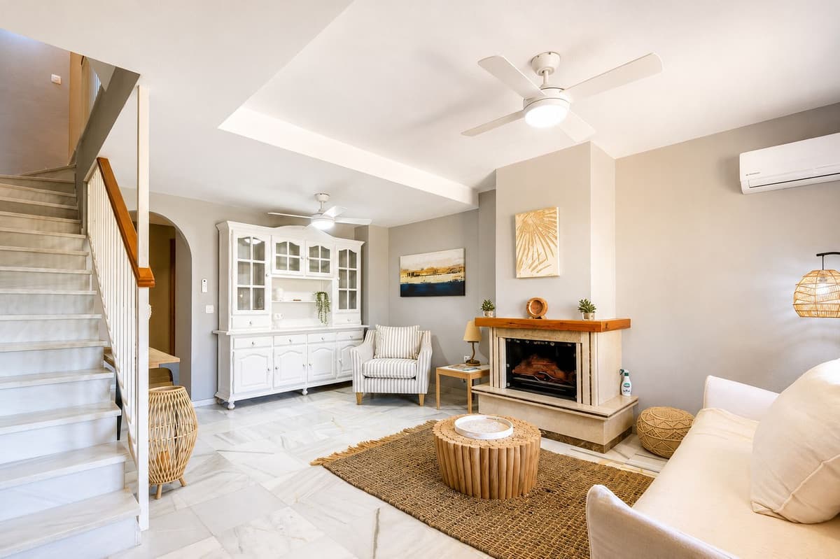 Townhouse in Costabella — photo 9 of 10