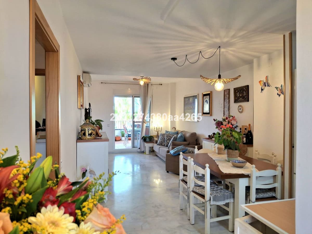 Middle Floor Apartment in Riviera del Sol — photo 2 of 10