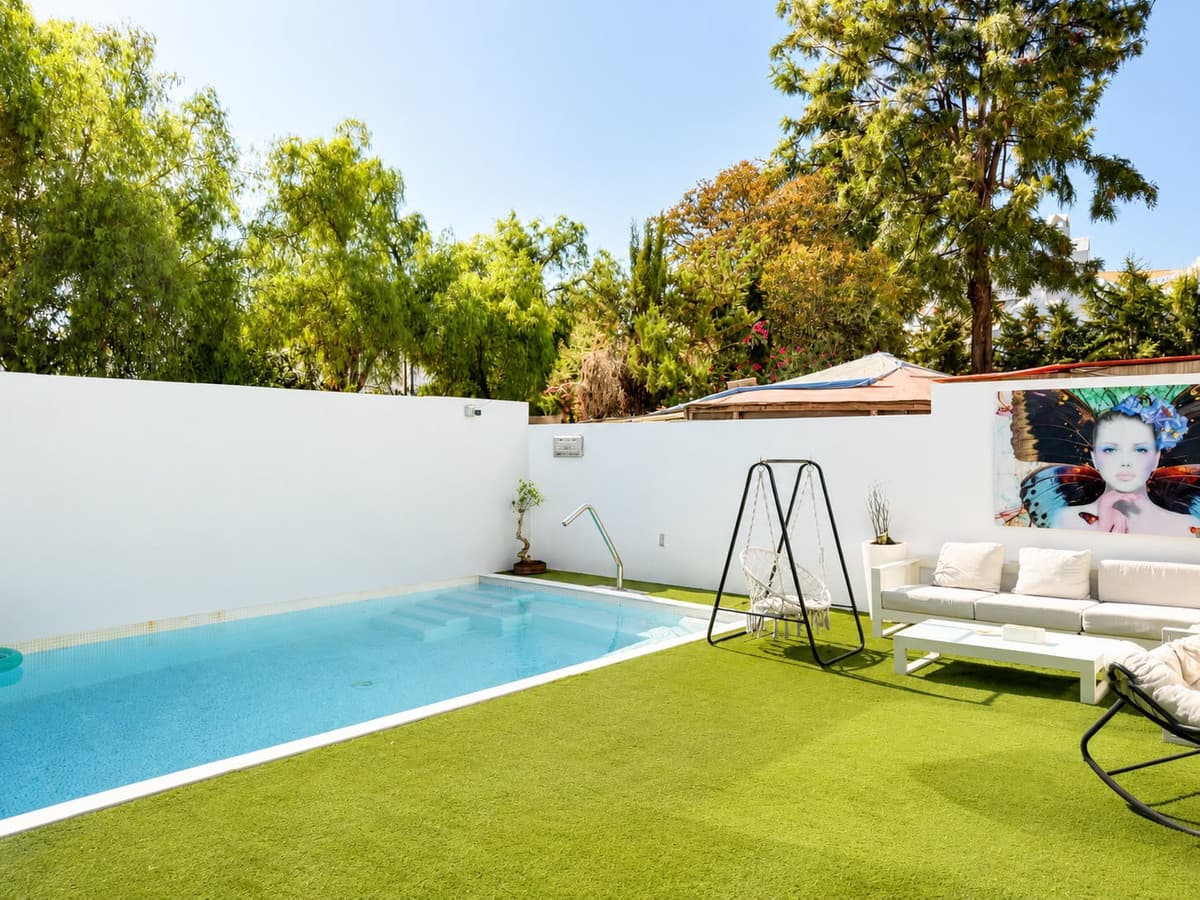 Semi-Detached House in Nueva Andalucía — photo 3 of 10