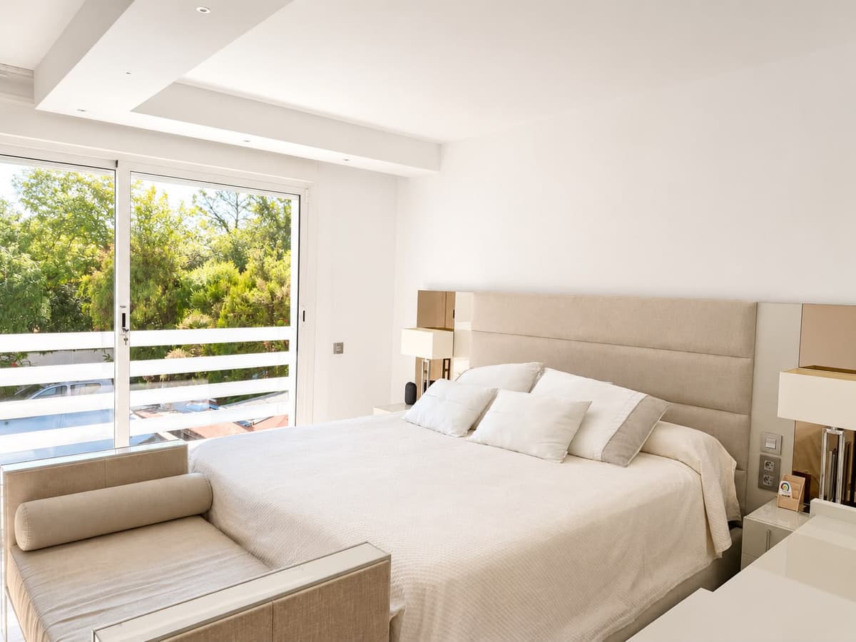 Semi-Detached House in Nueva Andalucía — photo 10 of 10