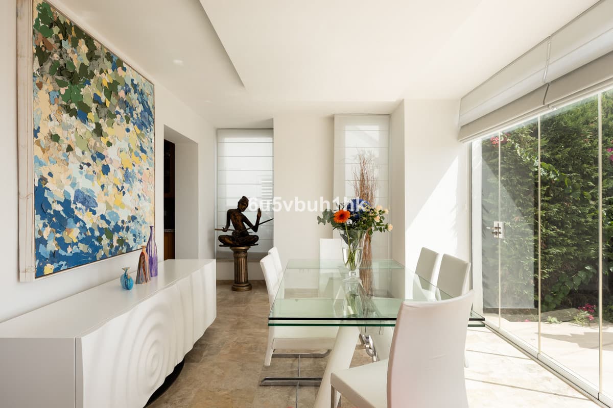 Detached Villa in Santa Clara — photo 6 of 10