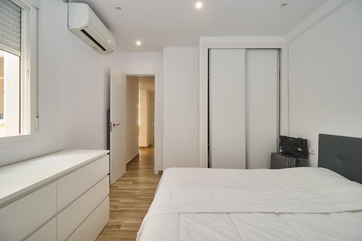 Middle Floor Apartment in Fuengirola — photo 9 of 10