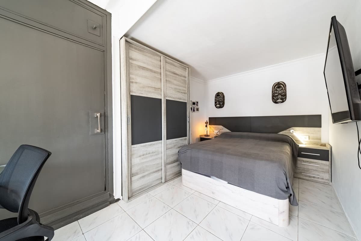 Middle Floor Apartment in Marbella — photo 5 of 10