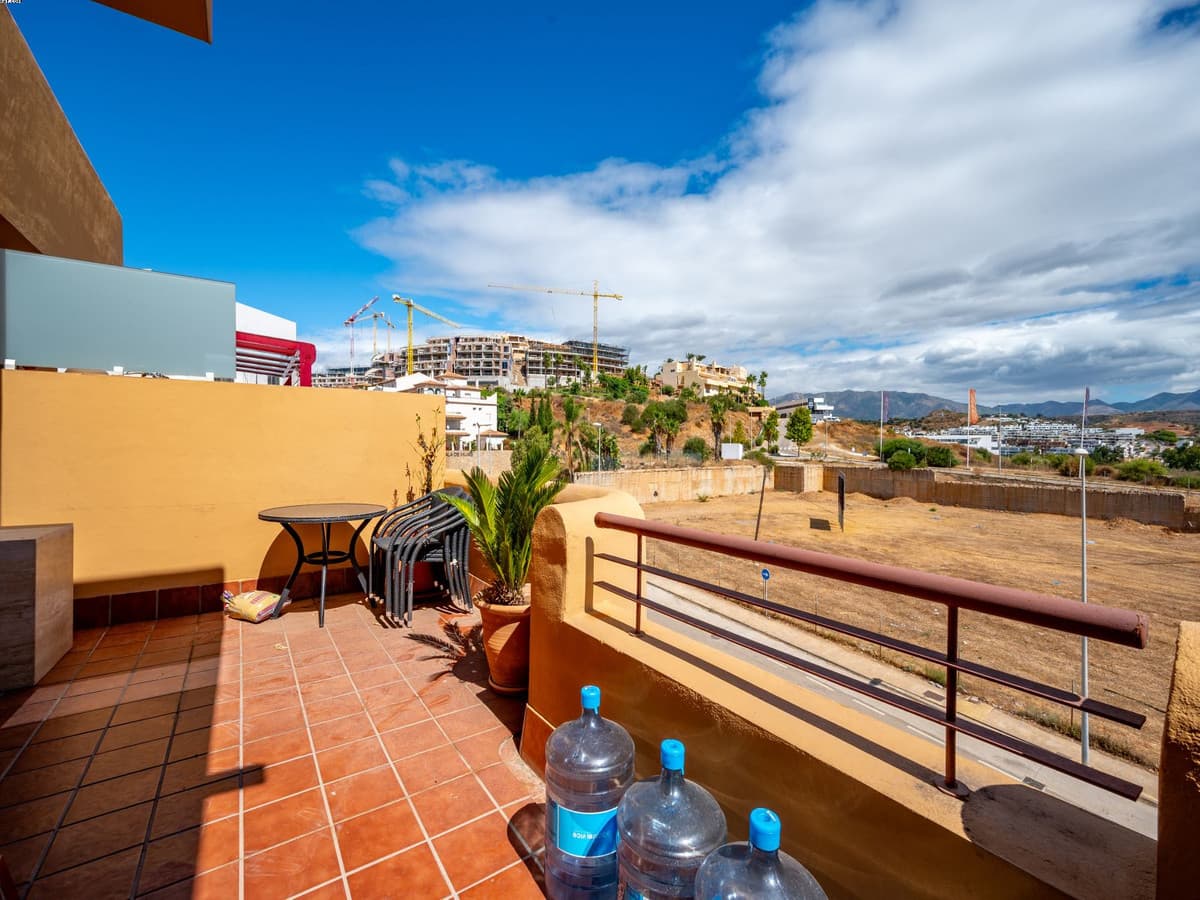 Middle Floor Apartment in La Cala de Mijas — photo 3 of 10