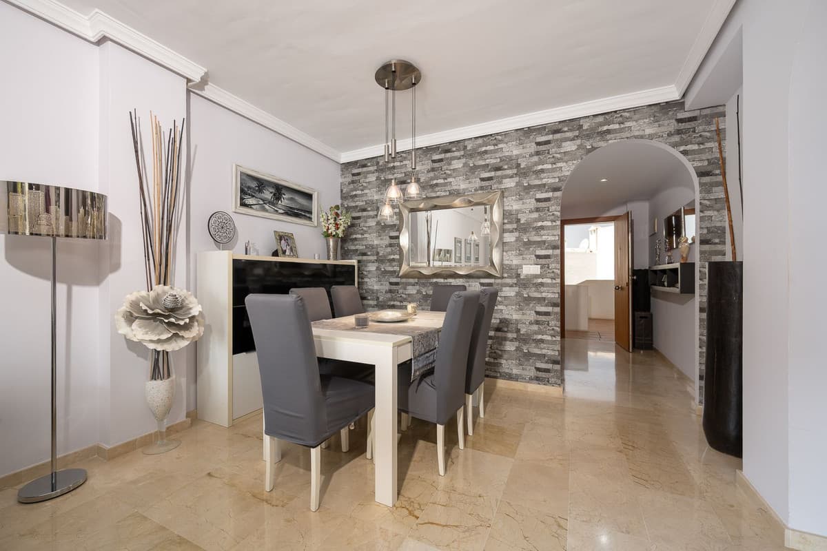 Penthouse Duplex in El Paraiso — photo 9 of 10