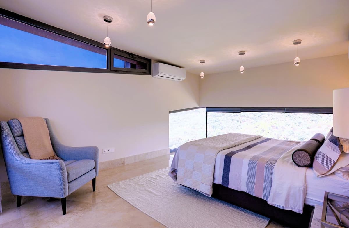 Detached Villa in Benahavís — photo 8 of 10