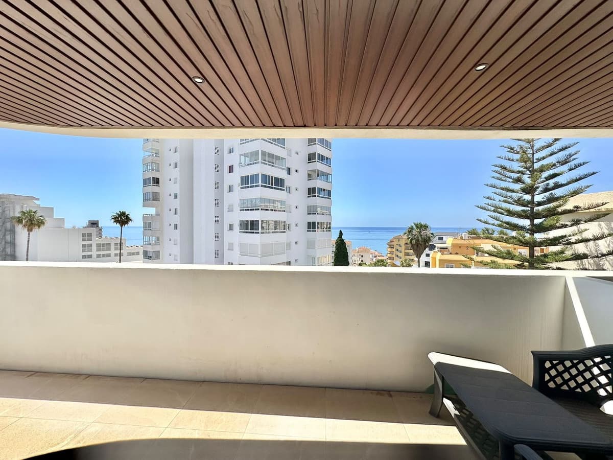Middle Floor Apartment in Benalmadena Costa — photo 2 of 10