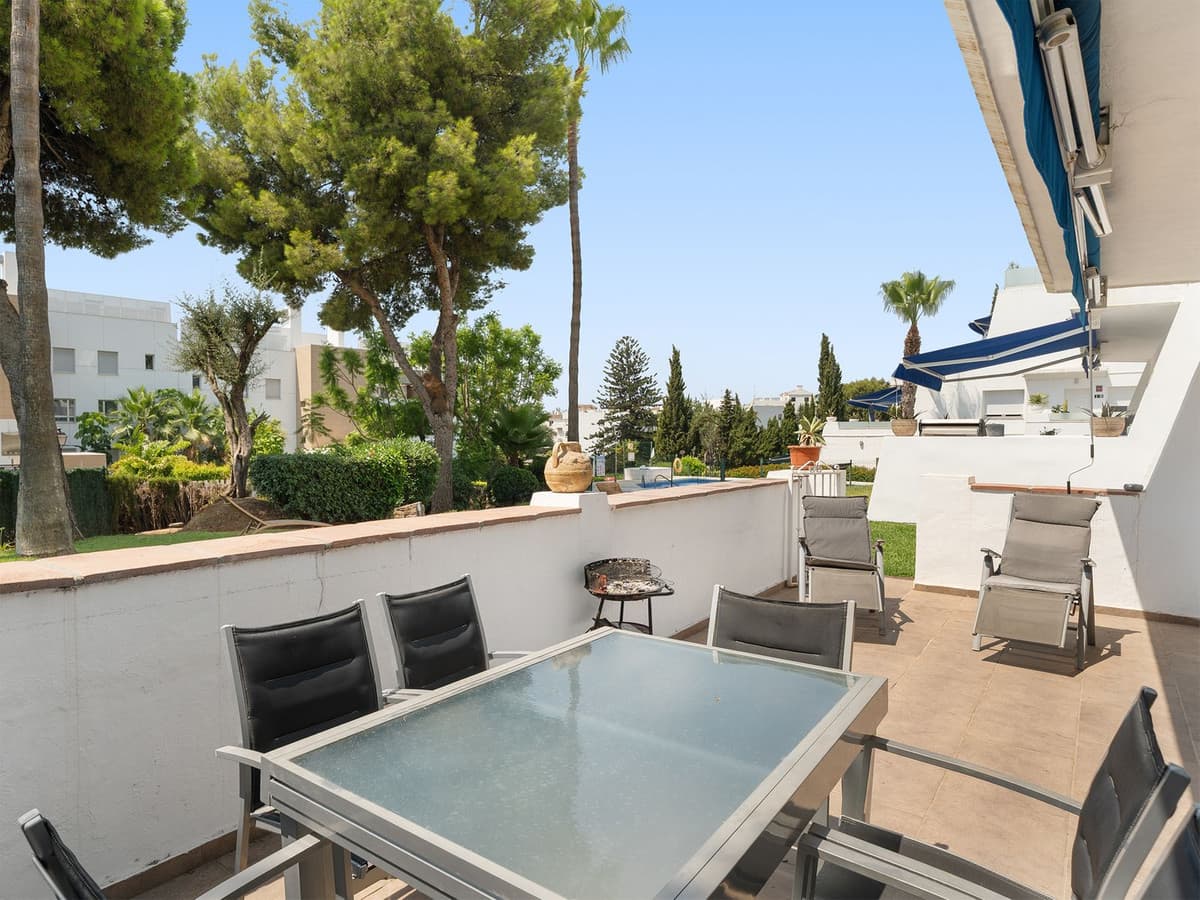 Ground Floor Apartment in Nueva Andalucía — photo 4 of 10