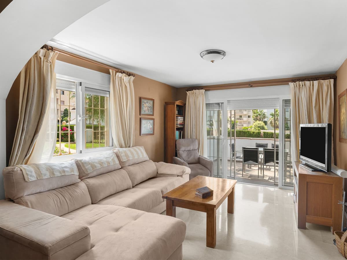 Ground Floor Apartment in Nueva Andalucía — photo 6 of 10