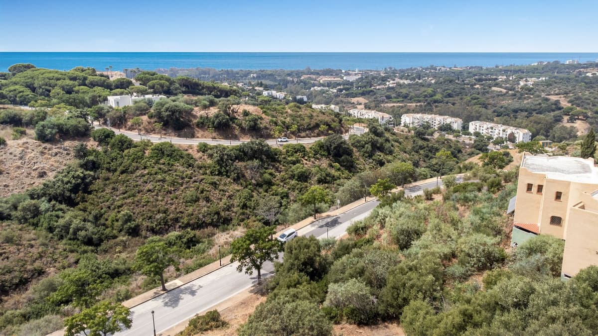 Residential Plot in Elviria