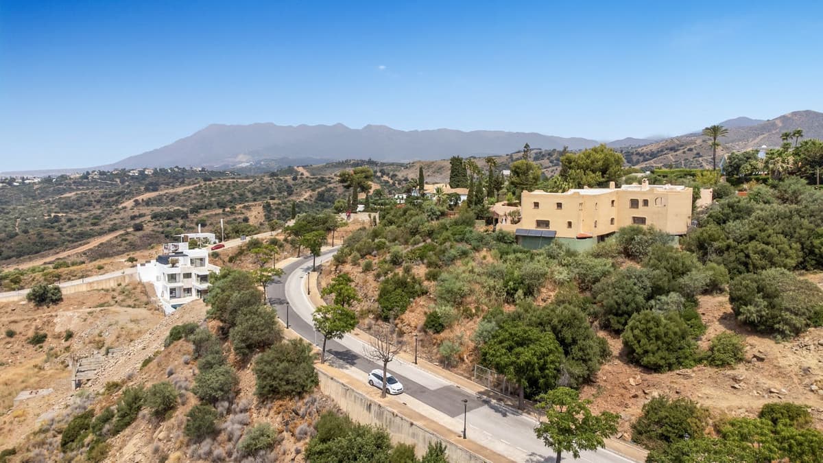 Residential Plot in Elviria — photo 2 of 10