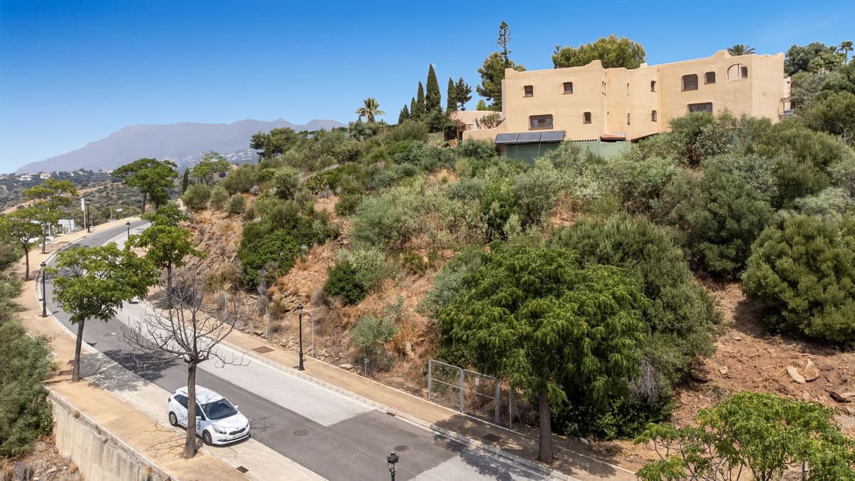 Residential Plot in Elviria — photo 4 of 10