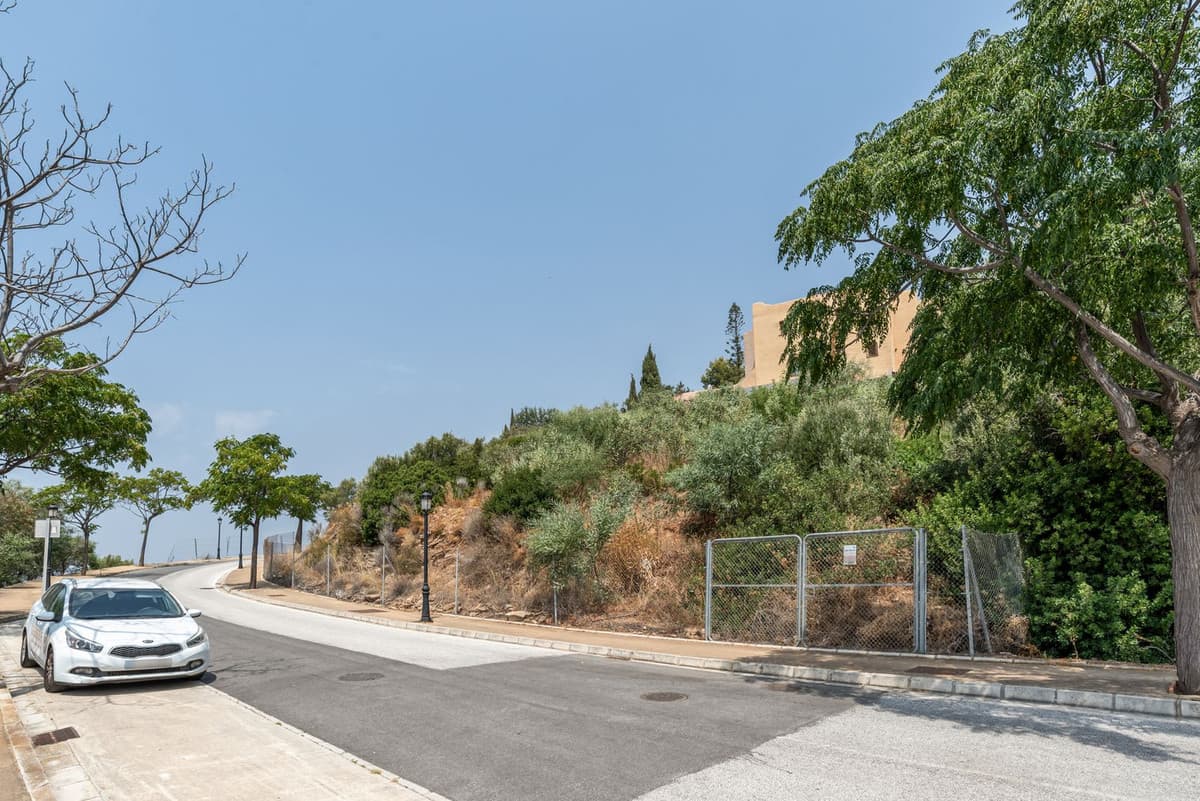 Residential Plot in Elviria — photo 5 of 10