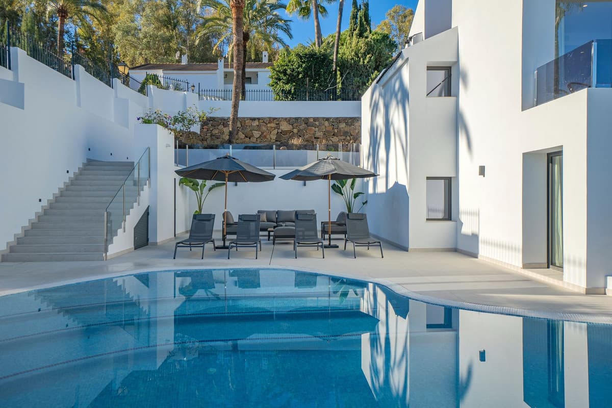 Detached Villa in Nueva Andalucía — photo 4 of 10