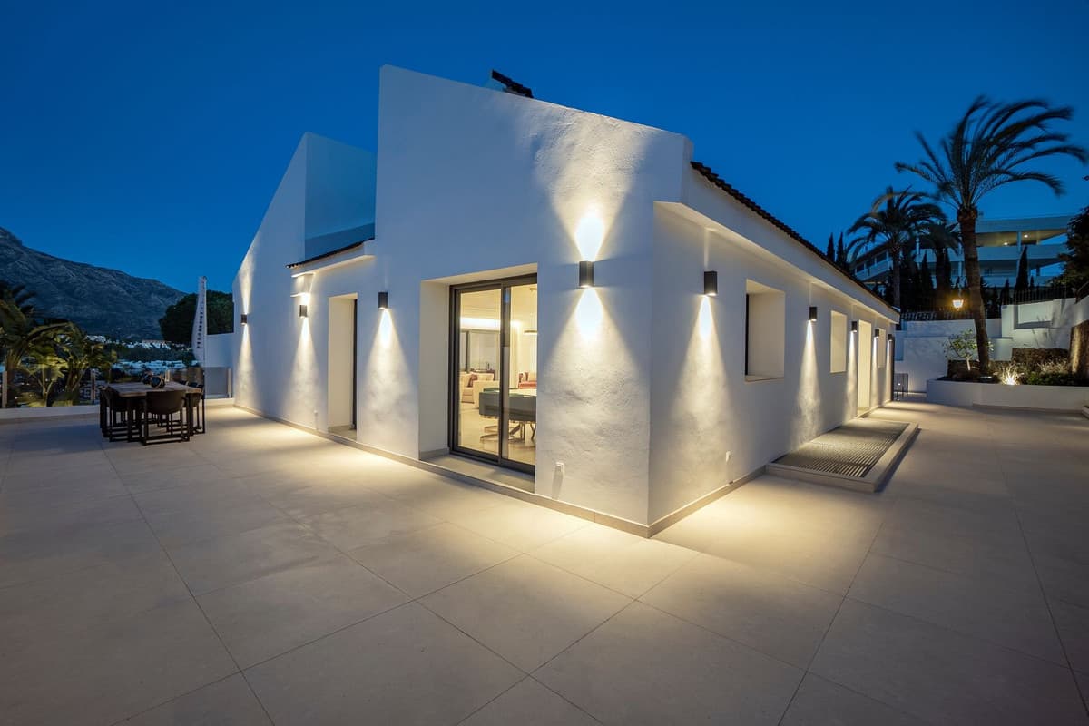 Detached Villa in Nueva Andalucía — photo 5 of 10