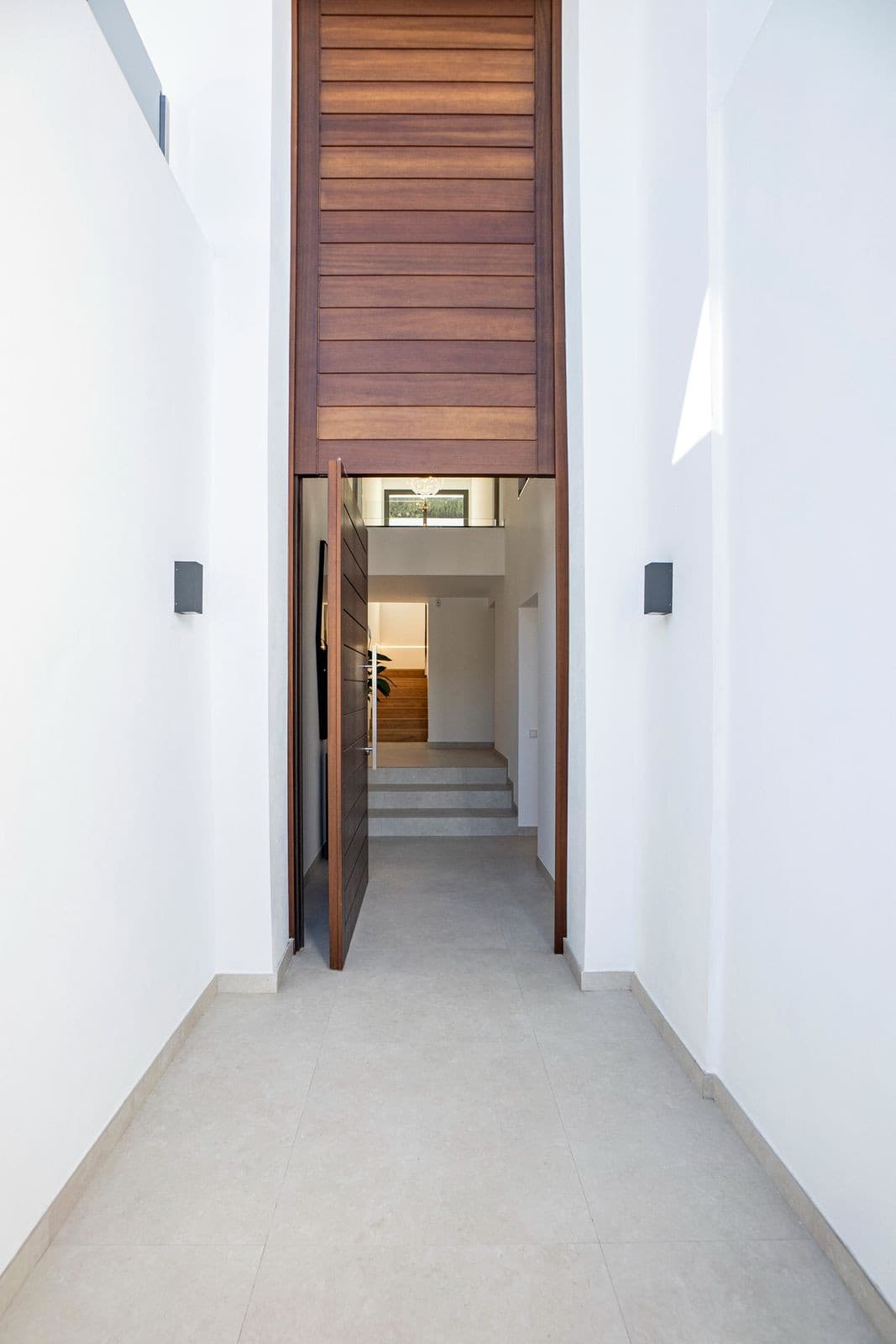 Detached Villa in Nueva Andalucía — photo 8 of 10