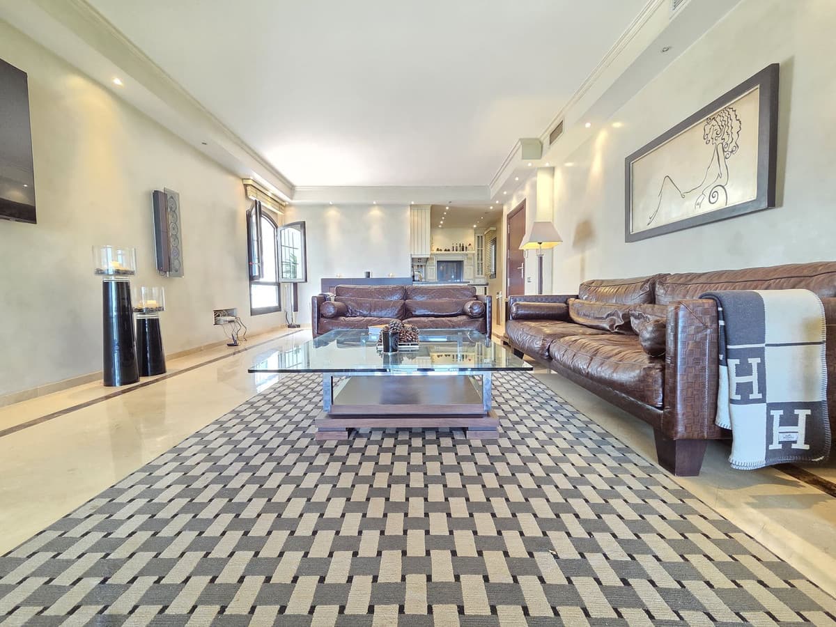 Ground Floor Apartment in Puerto Banús — photo 9 of 10
