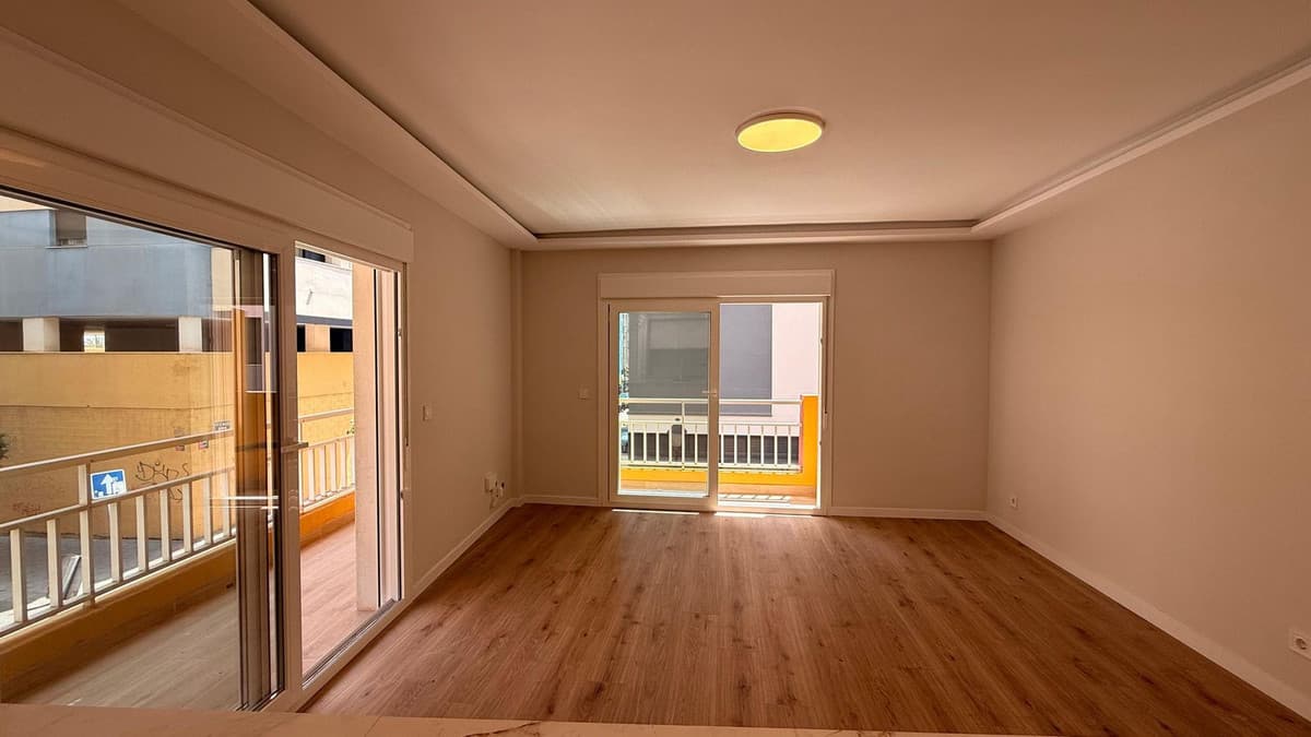 Middle Floor Apartment in Fuengirola — photo 2 of 10